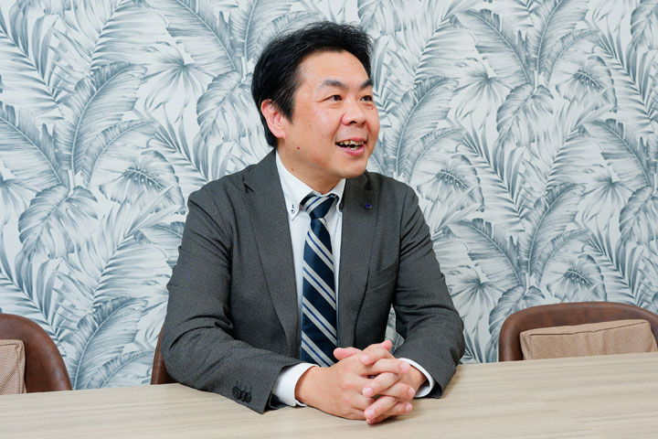 新経営サービスとはどんな会社ですか